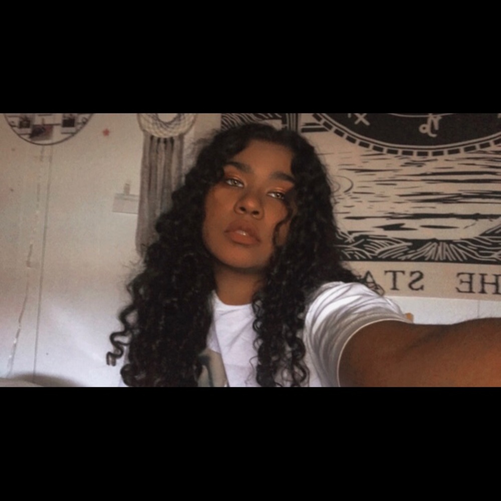 Meet your Posher, Rosalie